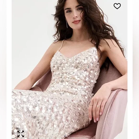 NWT!! Sparkling Sequin Spaghetti-Strap Prom Dress in Champagne - Picture 5 of 7